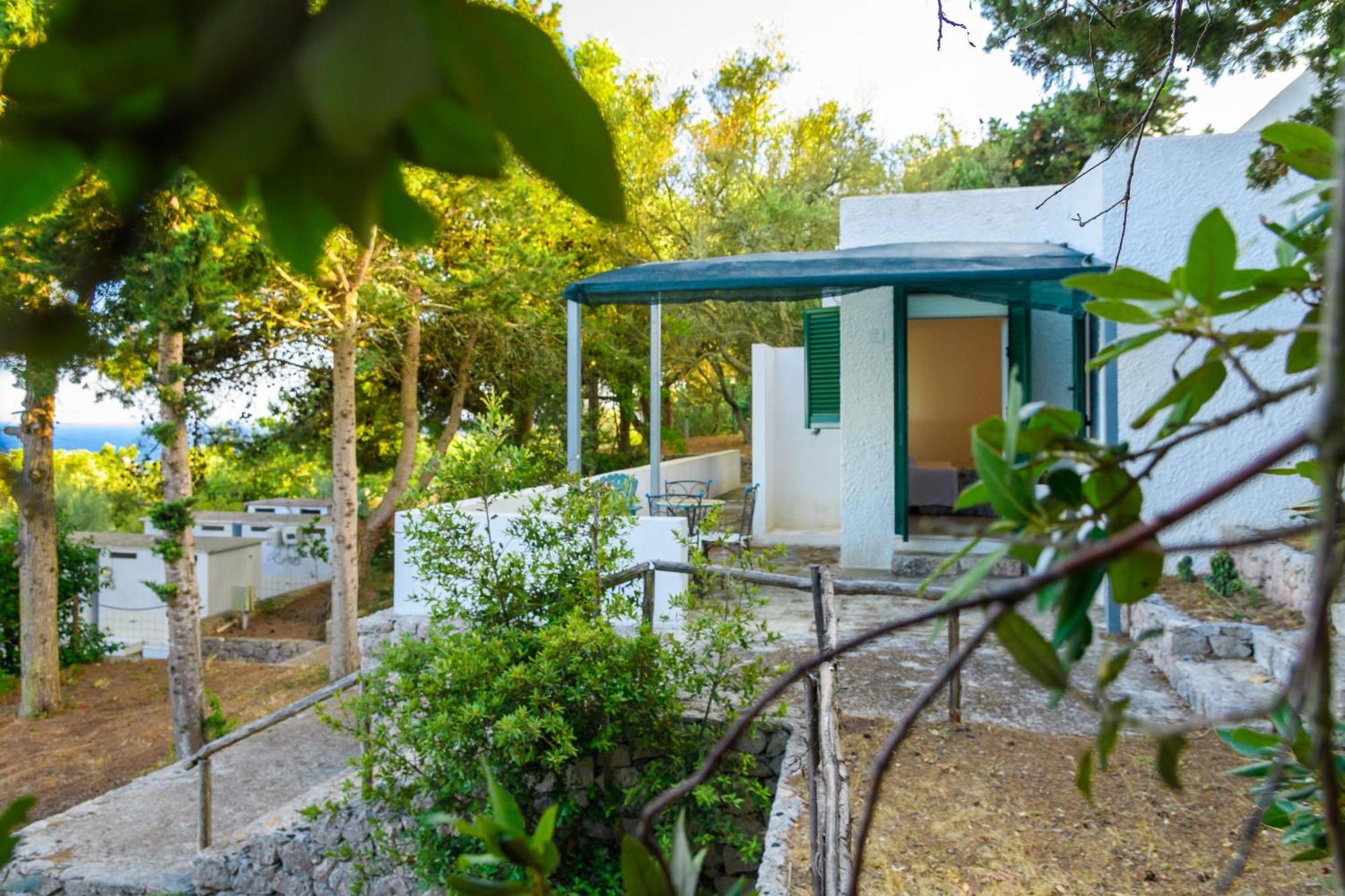 Camping La Scogliera Santa Cesarea Terme Buitenkant foto