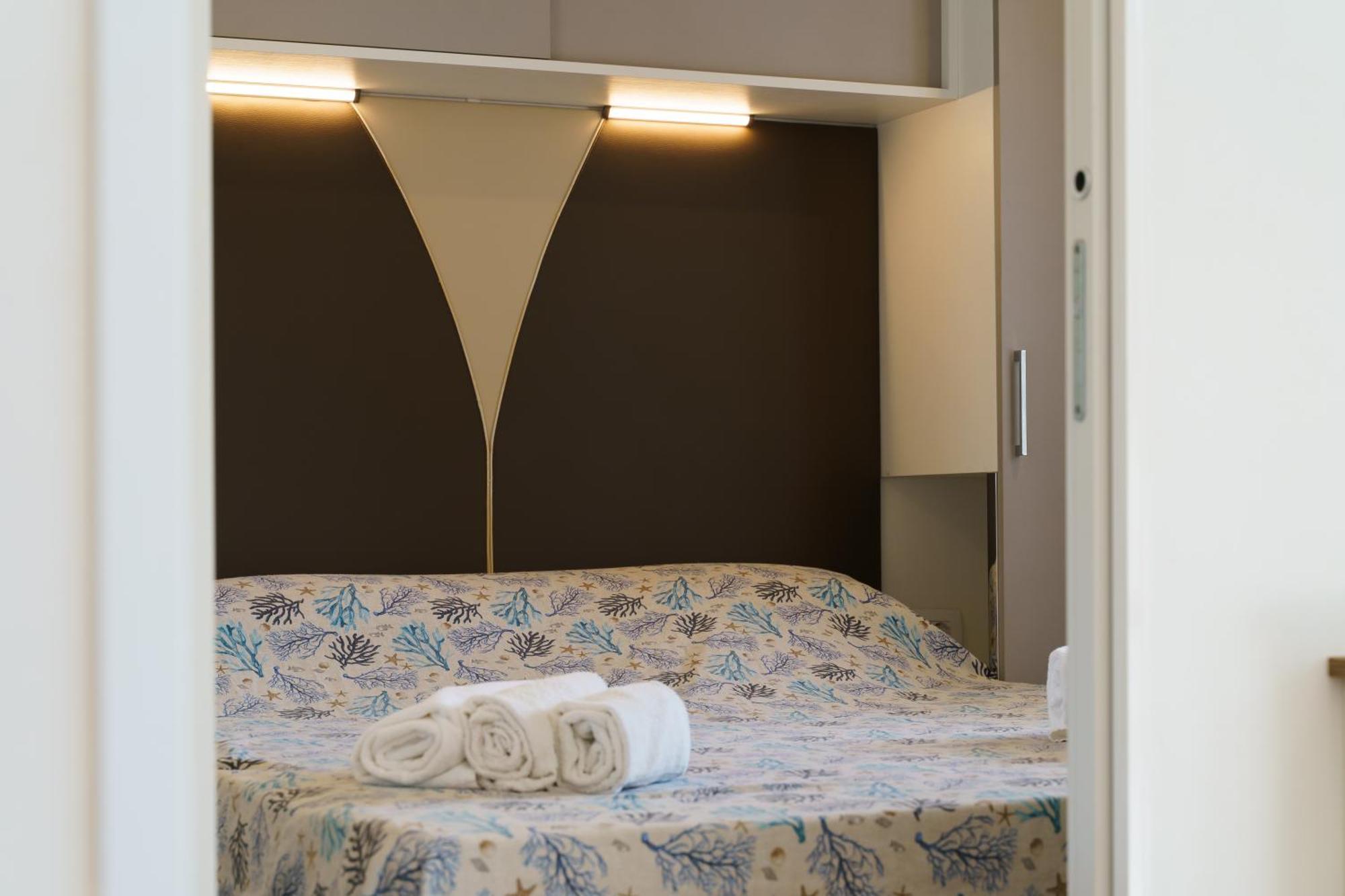 Camping La Scogliera Santa Cesarea Terme Buitenkant foto